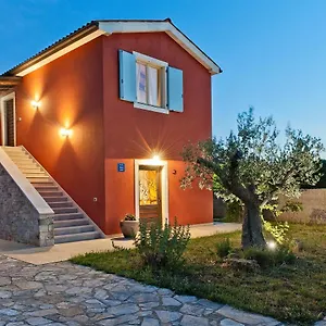 https://bb-toca-la-louna.in-istria.net
